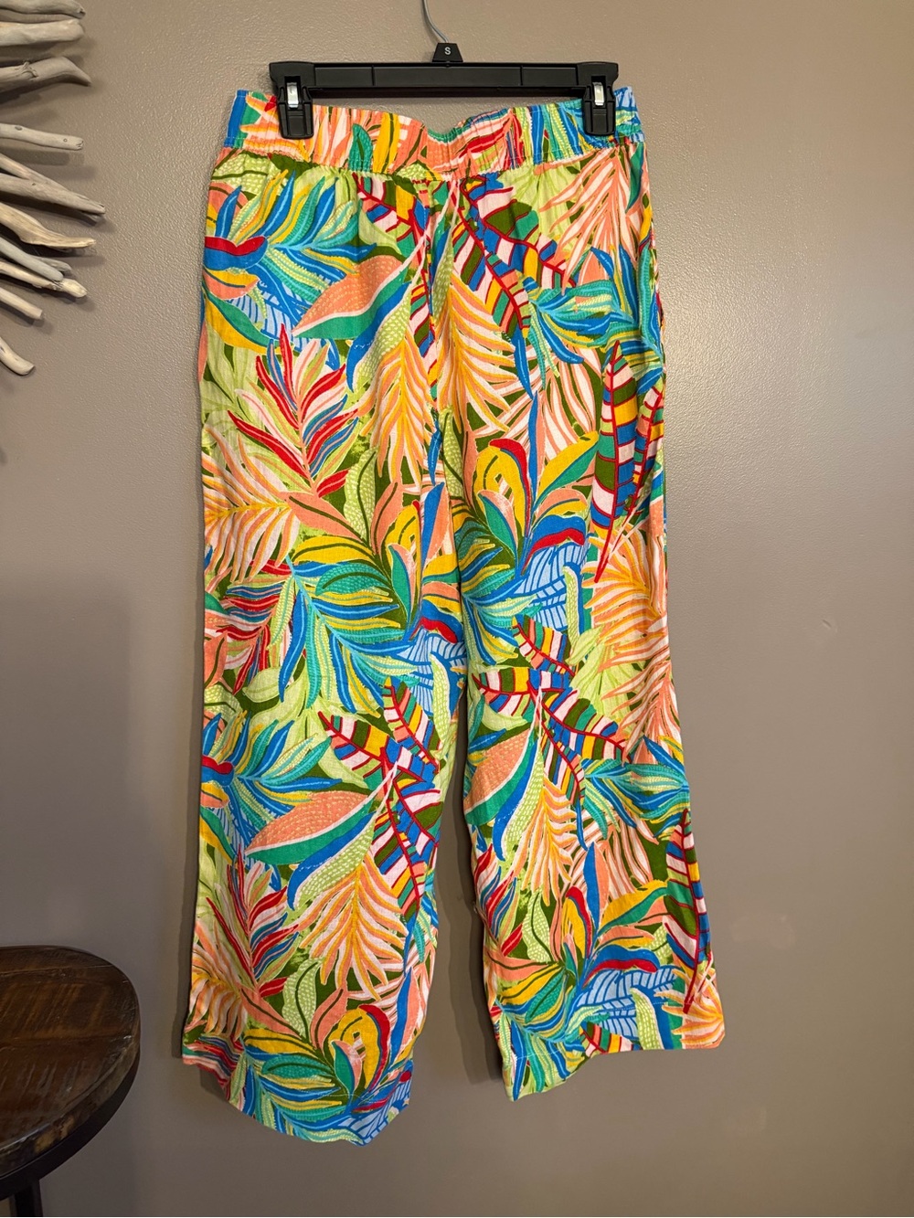 C & C‎ California 100% Linen Beach cropped pants - Picture 2 of 3